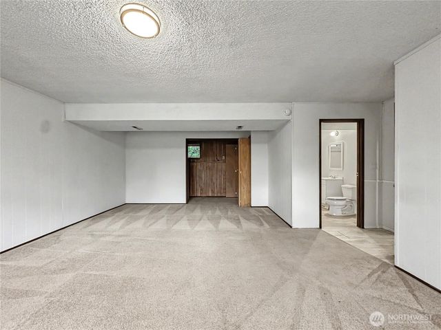 1712 Olympia Avenue SE, Renton, WA 98058
