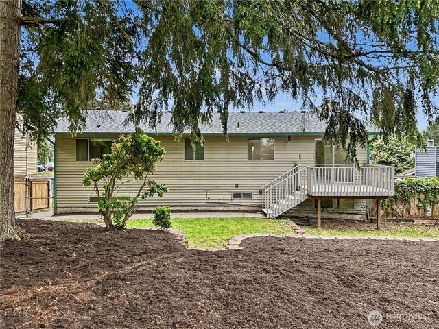 1712 Olympia Avenue SE, Renton, WA 98058