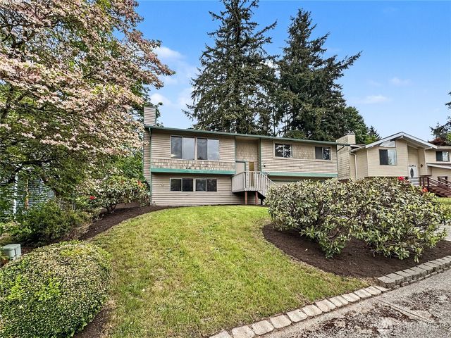1712 Olympia Avenue SE, Renton, WA 98058