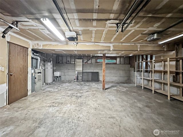 1712 Olympia Avenue SE, Renton, WA 98058