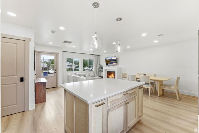 950 S GLENDALE ST, Salt Lake City, UT 84104