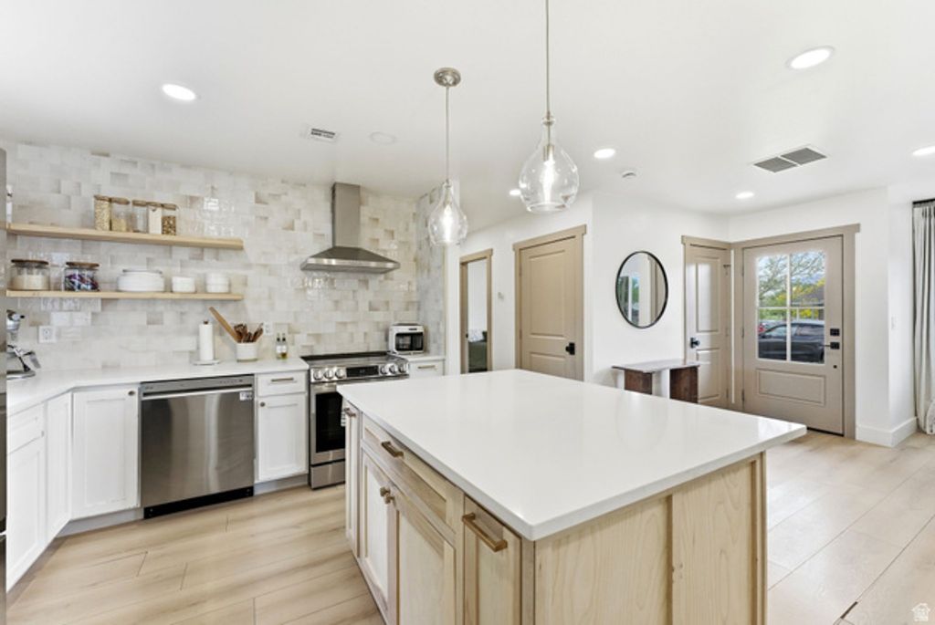 950 S GLENDALE ST, Salt Lake City, UT 84104