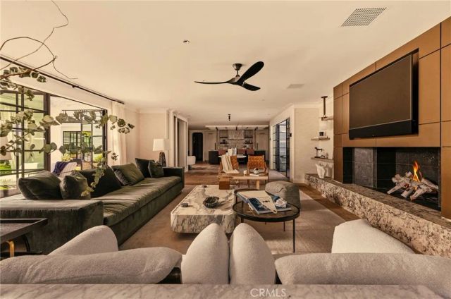 2442 Marino Dr, Newport Beach, CA 92663