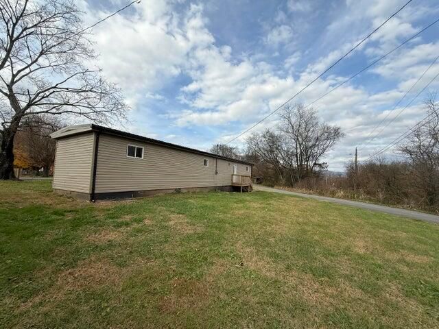 232 W Legion Circle, Pikeville, TN 37367