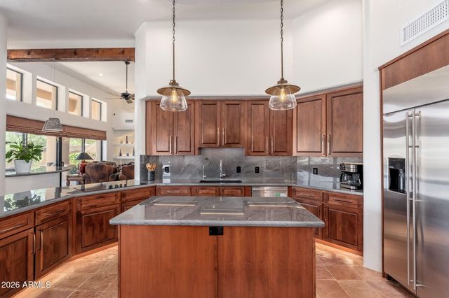 10958 E SUTHERLAND Way, Scottsdale, AZ 85262