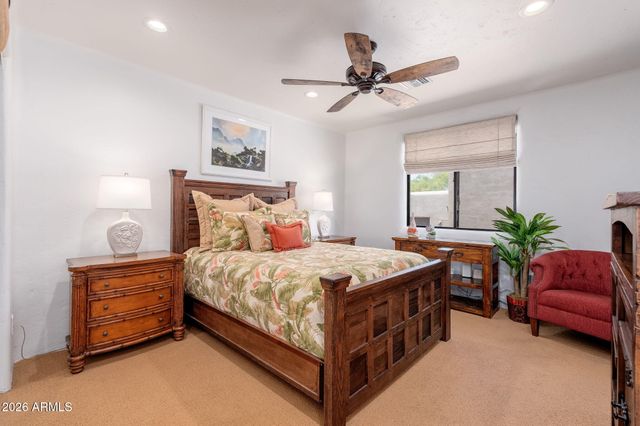 10958 E SUTHERLAND Way, Scottsdale, AZ 85262