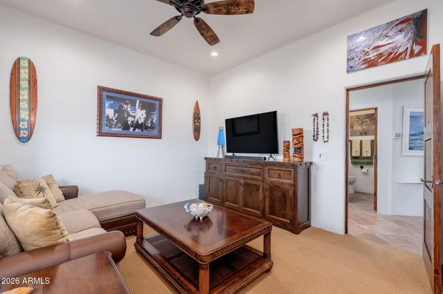 10958 E SUTHERLAND Way, Scottsdale, AZ 85262