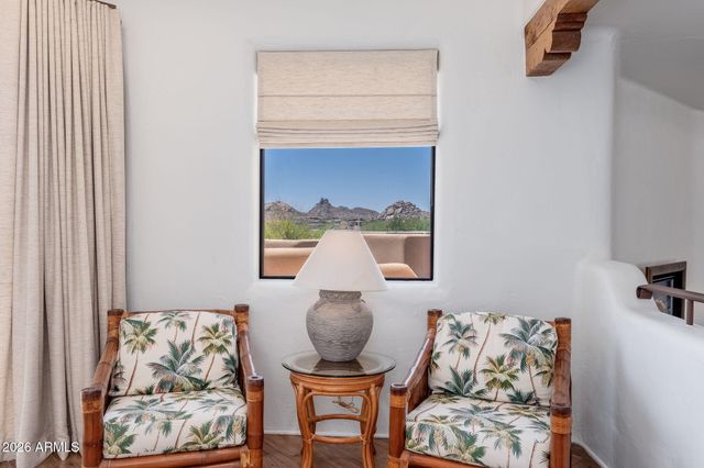 10958 E SUTHERLAND Way, Scottsdale, AZ 85262
