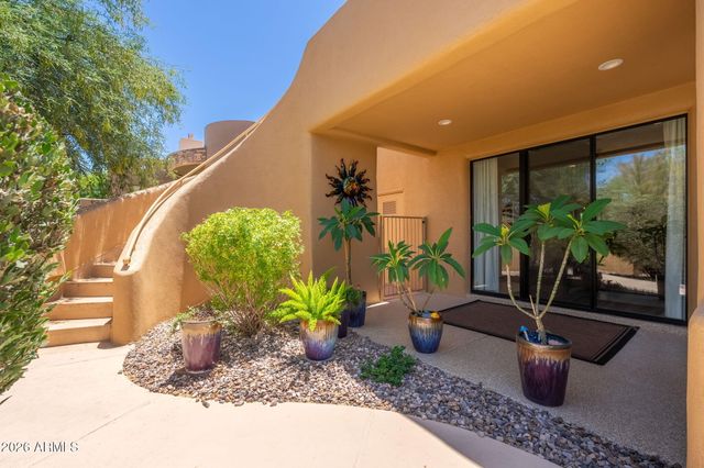 10958 E SUTHERLAND Way, Scottsdale, AZ 85262