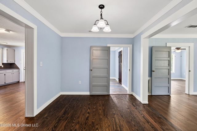 612 N Wright Avenue, Long Beach, MS 39560