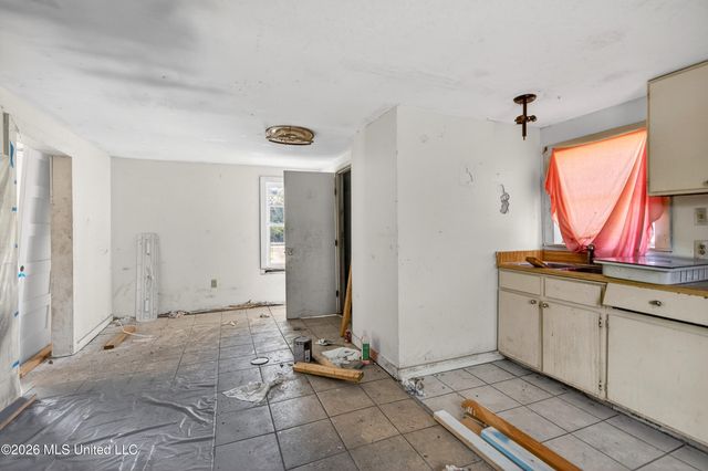 612 N Wright Avenue, Long Beach, MS 39560