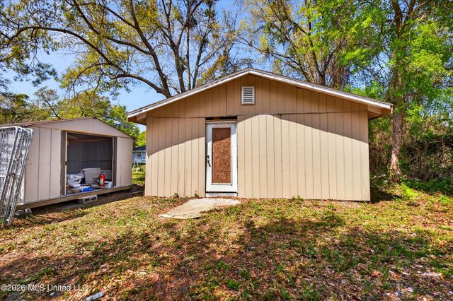 612 N Wright Avenue, Long Beach, MS 39560