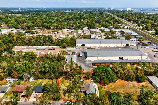 612 N Wright Avenue, Long Beach, MS 39560