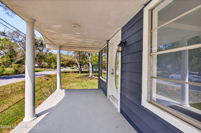 612 N Wright Avenue, Long Beach, MS 39560