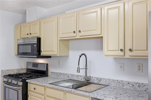 26 Ann Circle SE, Cartersville, GA 30121