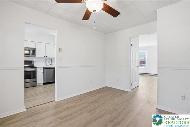 21 Madison Lane, Whitehall Twp, PA 18052