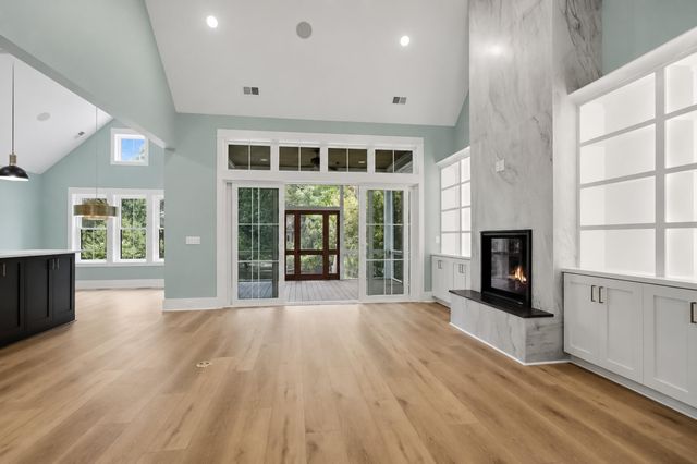 5197 Stablegate Lane, Hollywood, SC 29449