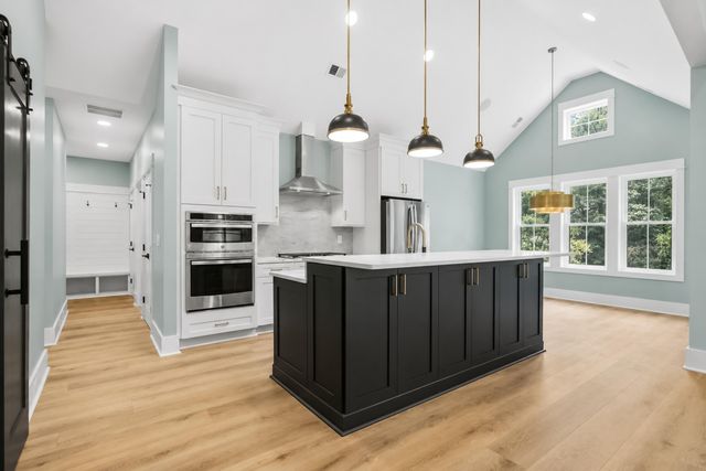 5197 Stablegate Lane, Hollywood, SC 29449