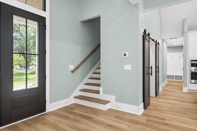 5197 Stablegate Lane, Hollywood, SC 29449