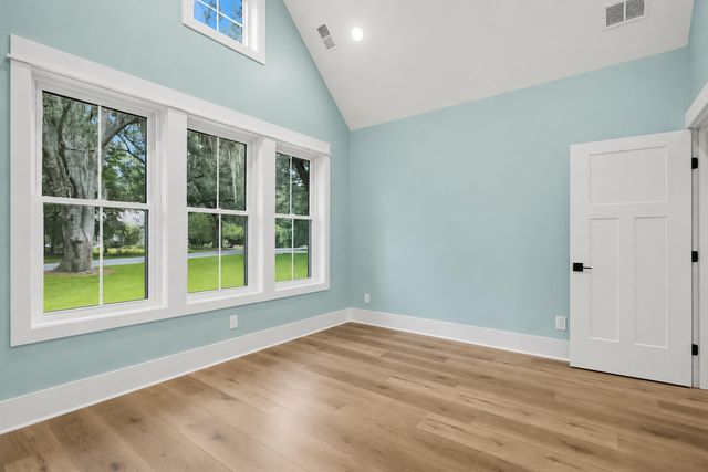 5197 Stablegate Lane, Hollywood, SC 29449