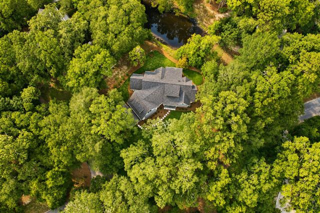 5197 Stablegate Lane, Hollywood, SC 29449