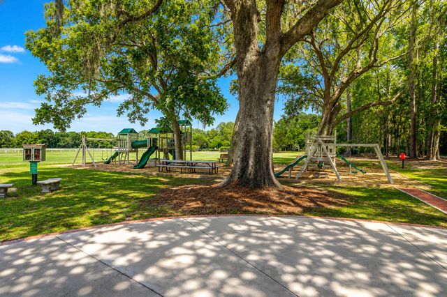 5197 Stablegate Lane, Hollywood, SC 29449