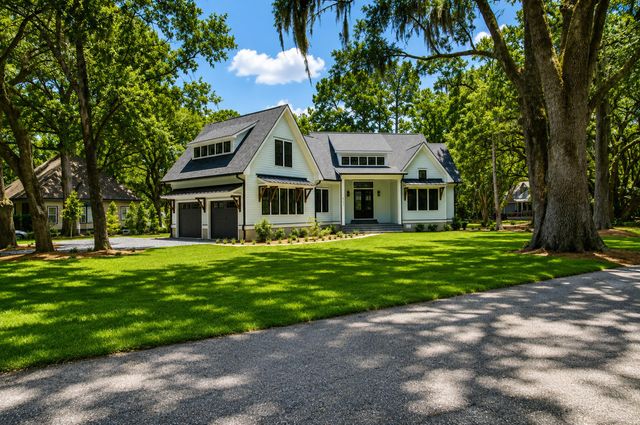 5197 Stablegate Lane, Hollywood, SC 29449
