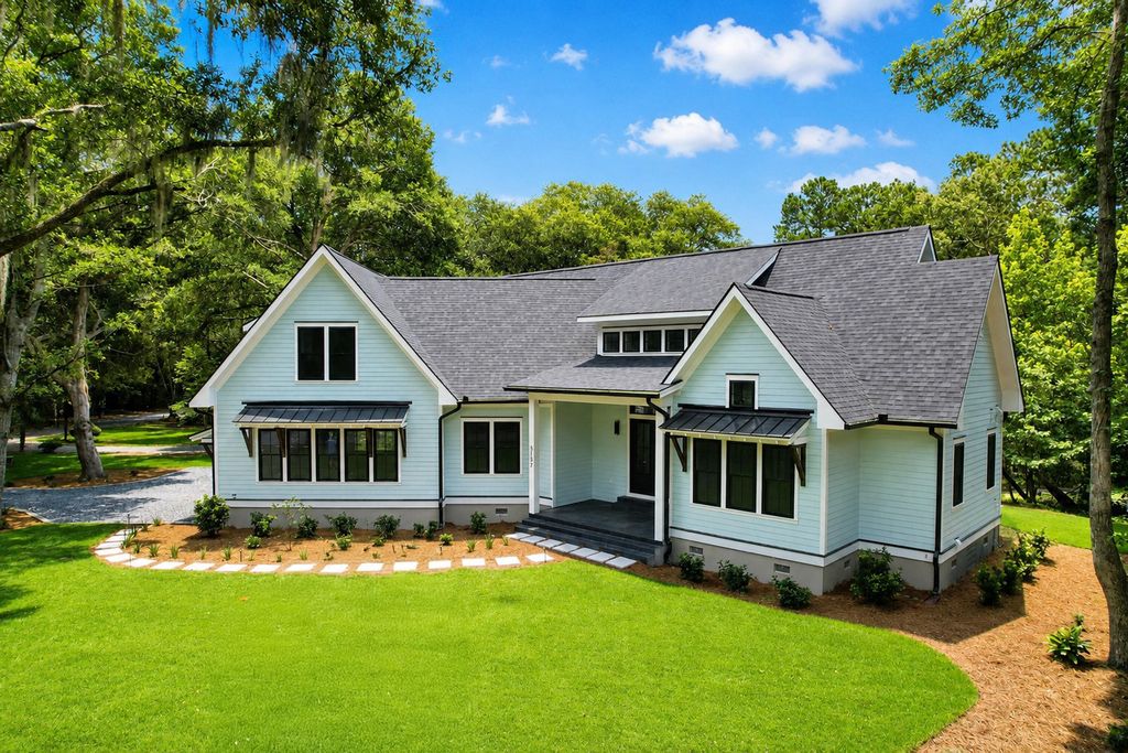 5197 Stablegate Lane, Hollywood, SC 29449