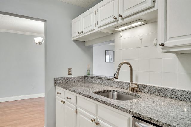 111 Devir 204, Malden, MA 02148