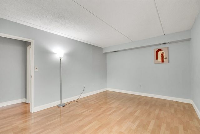 111 Devir 204, Malden, MA 02148