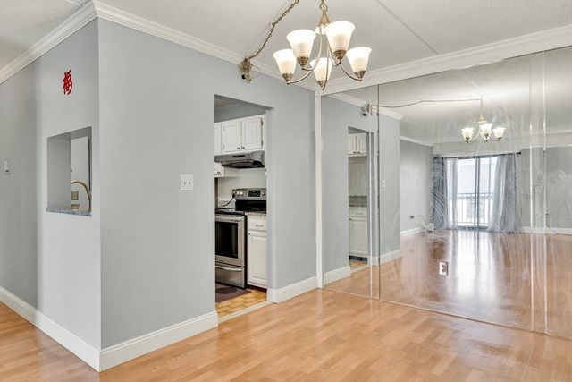 111 Devir 204, Malden, MA 02148