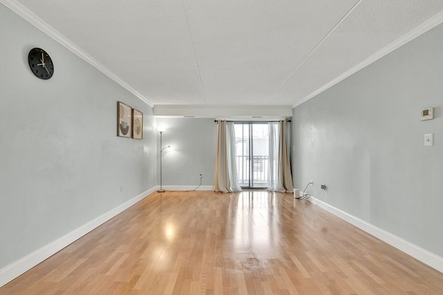 111 Devir 204, Malden, MA 02148