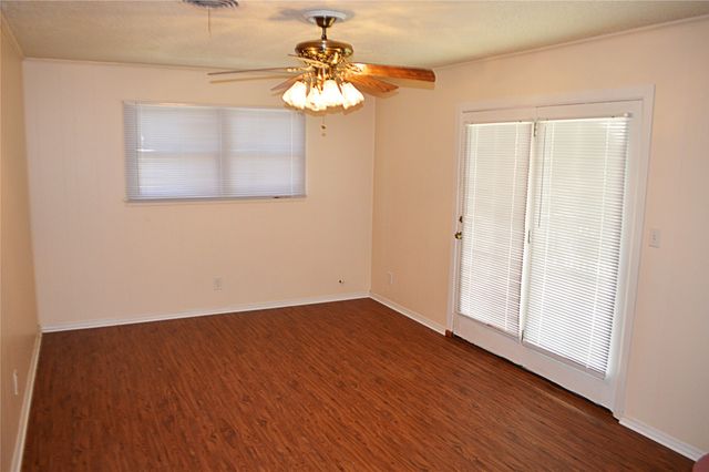 8270 Chapin Road, Fort Worth, TX 76116