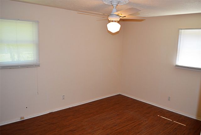 8270 Chapin Road, Fort Worth, TX 76116