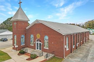 1613 E Washington ST, Suffolk, VA 23434