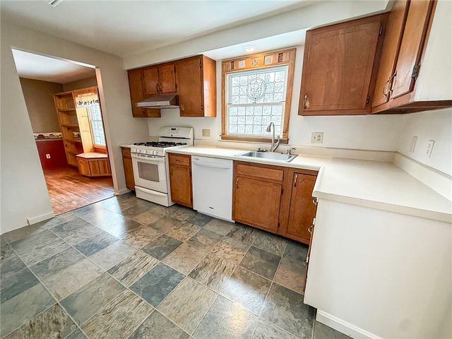 204 Bluegrass Drive, Twp Of But Se, PA 16001