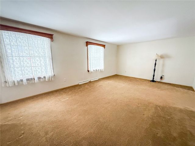 204 Bluegrass Drive, Twp Of But Se, PA 16001