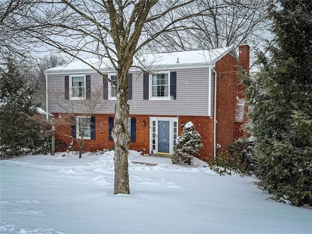 204 Bluegrass Drive, Twp Of But Se, PA 16001