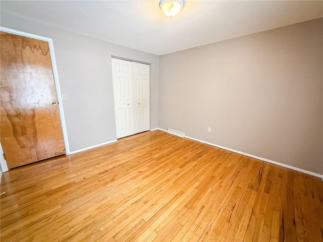 204 Bluegrass Drive, Twp Of But Se, PA 16001