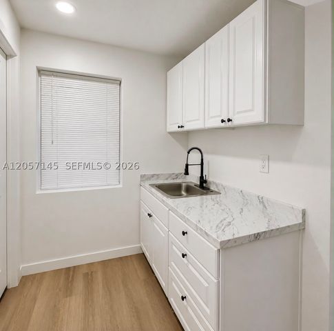 1461 NE 56th St 1-3, Fort Lauderdale, FL 33334
