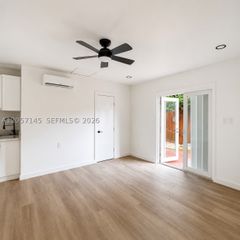 1461 NE 56th St 1-3, Fort Lauderdale, FL 33334