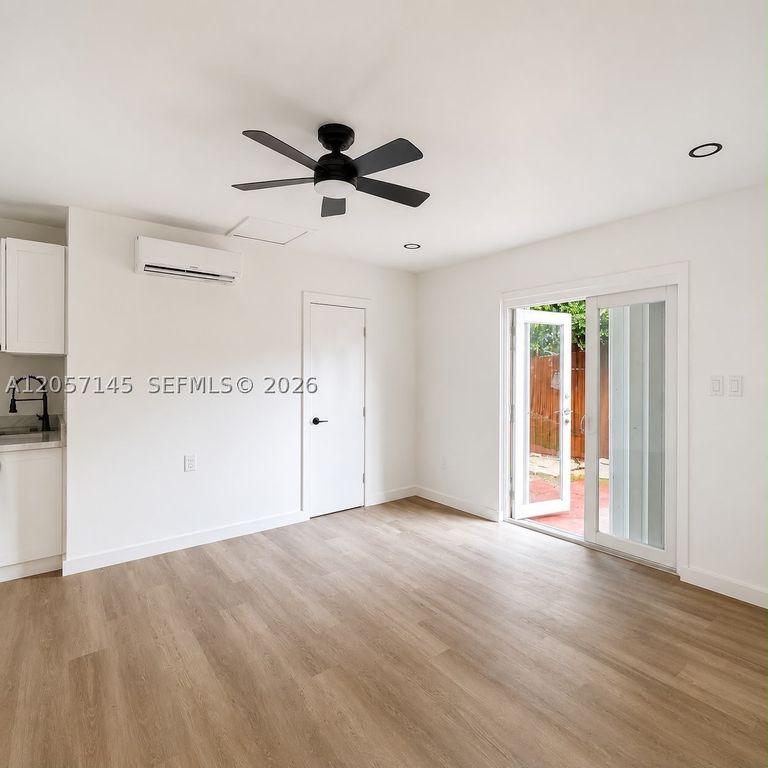 1461 NE 56th St 1-3, Fort Lauderdale, FL 33334