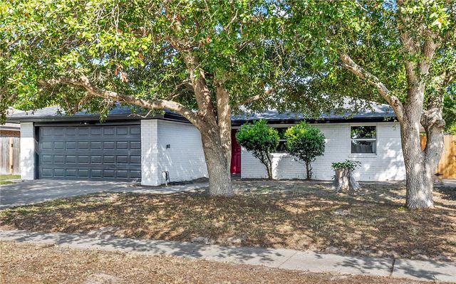 3317 Otranto Dr, Corpus Christi, TX 78418