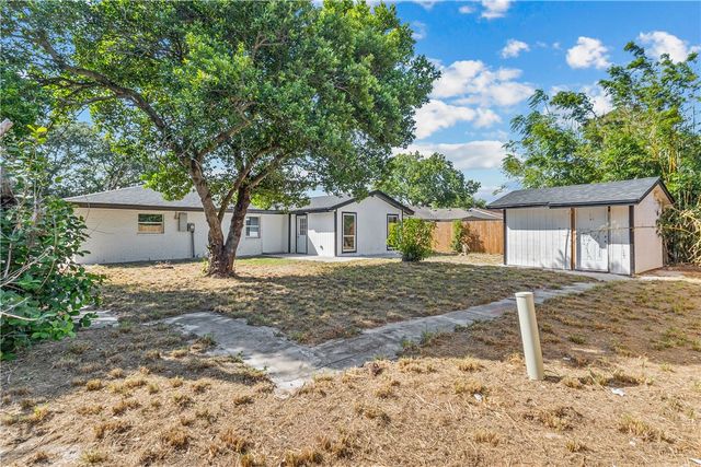 3317 Otranto Dr, Corpus Christi, TX 78418