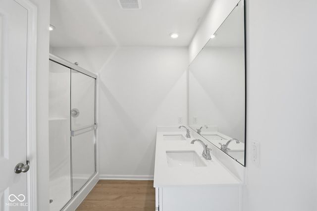 7081 Jackson Drive, Cumberland, IN 46229