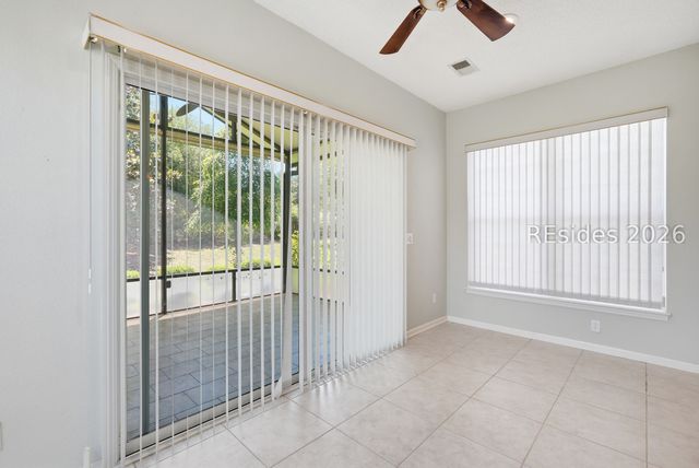 27 Candlelight Ln, Bluffton, SC 29909