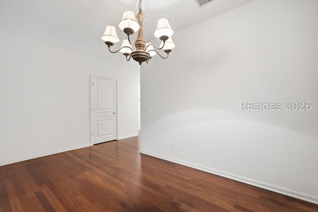 27 Candlelight Ln, Bluffton, SC 29909