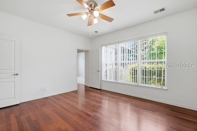 27 Candlelight Ln, Bluffton, SC 29909
