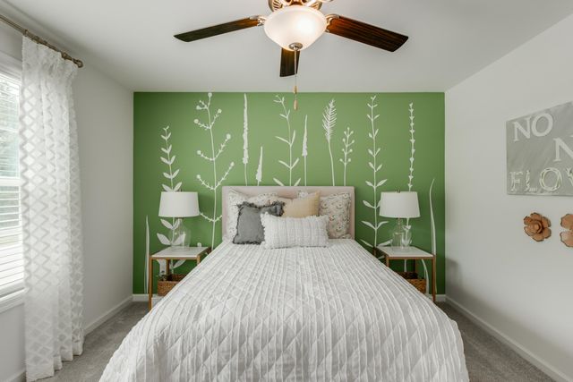 109 Old Creek Court, Goose Creek, SC 29445