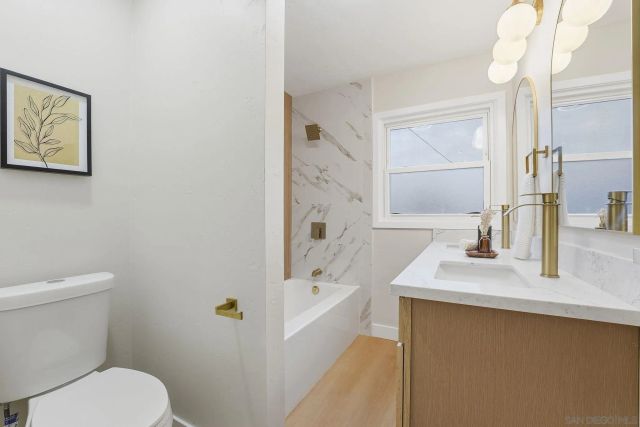 4800 Lee Ave, La Mesa, CA 91942